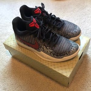 Kobe Mamba Rage Basketball Shoes